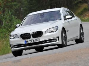 BMW 750i